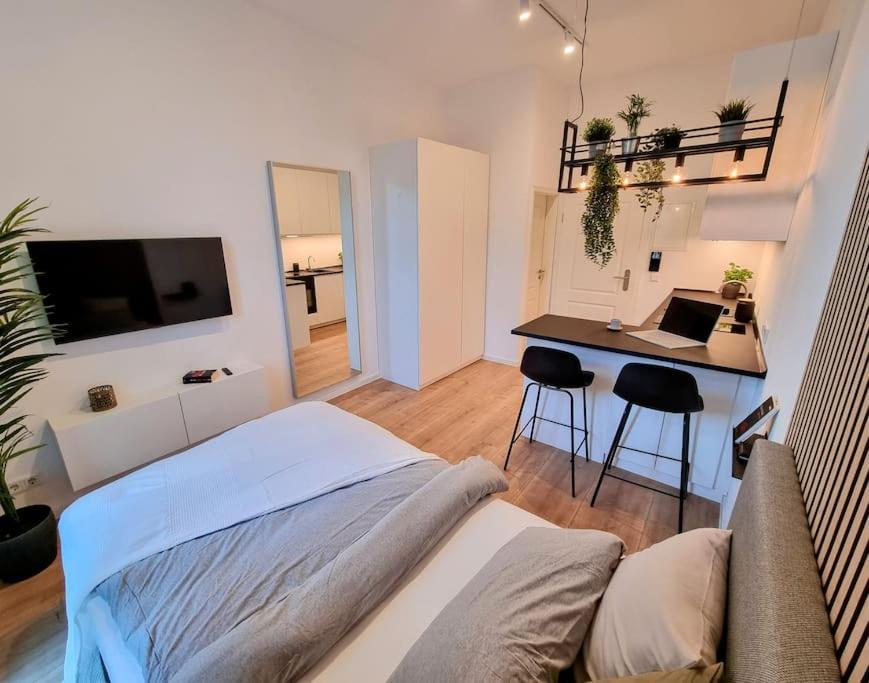 Modernes Apartment คาร์ลสรูเฮอ ภายนอก รูปภาพ